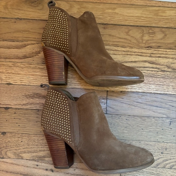 Michael Kors Suede Studded Krista Booties Block Heels 7.5 - Picture 5 of 16